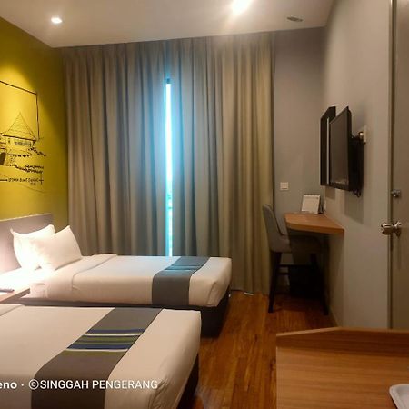 Singgah Pengerang Hotel Exteriör bild