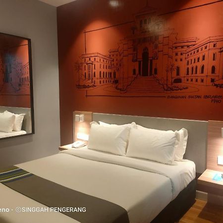 Singgah Pengerang Hotel Exteriör bild