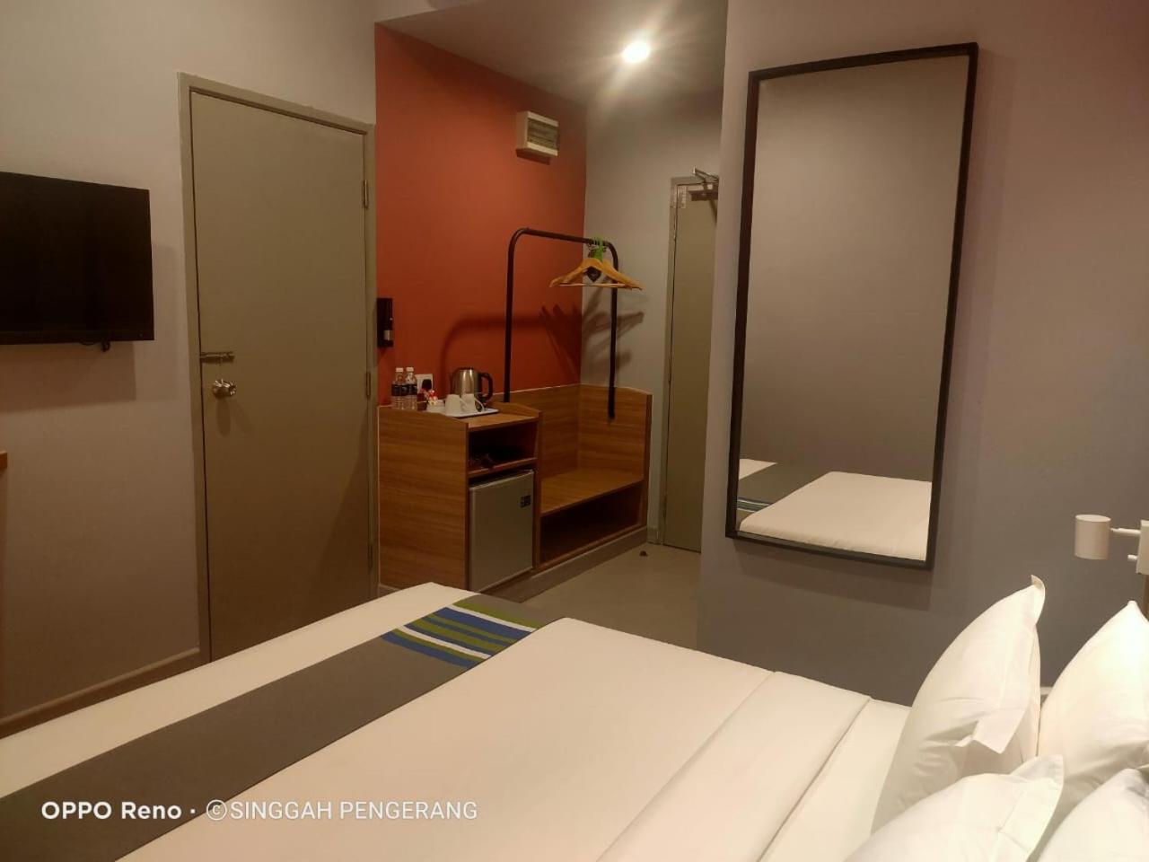 Singgah Pengerang Hotel Exteriör bild